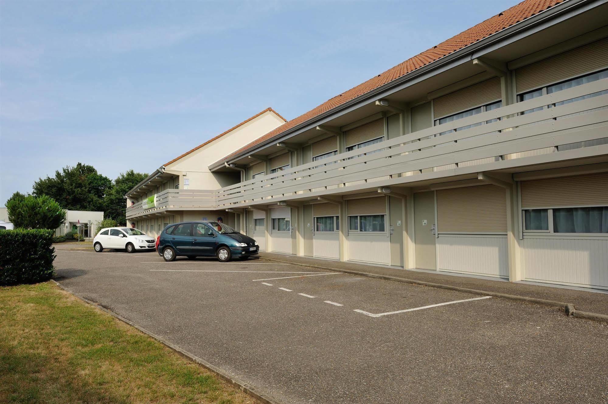 Campanile Nature - Bordeaux Sud Pessac Песак Екстериор снимка
